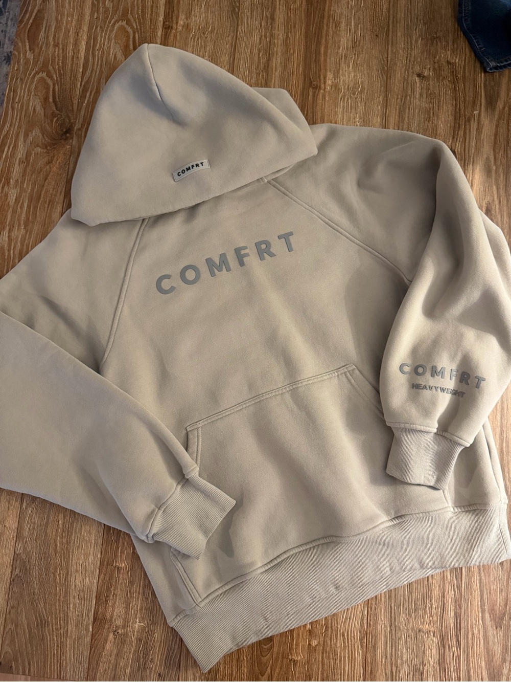 COMFRT Women's Heavyweight Hoodie in Light Beige (Concrete)